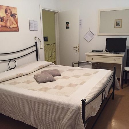 Hotel Plinio Lenno Luaran gambar